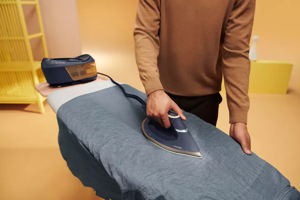 PHILIPS Perfect Care tvaika ģeneratora gludeklis - Image 2