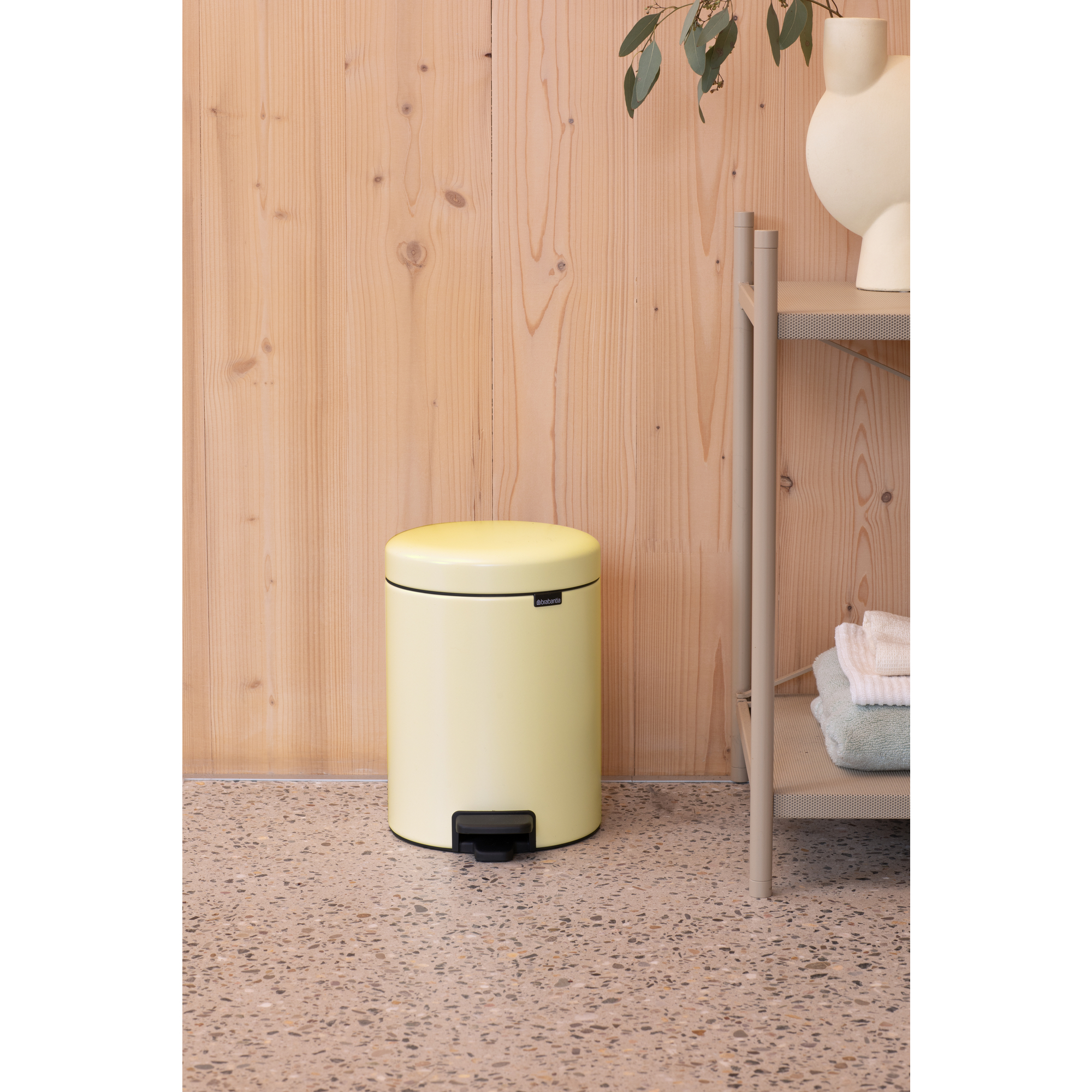 BRABANTIA atkritumu tvertne ar pedāli NewIcon, 5L, Mellow Jellow - Image 12