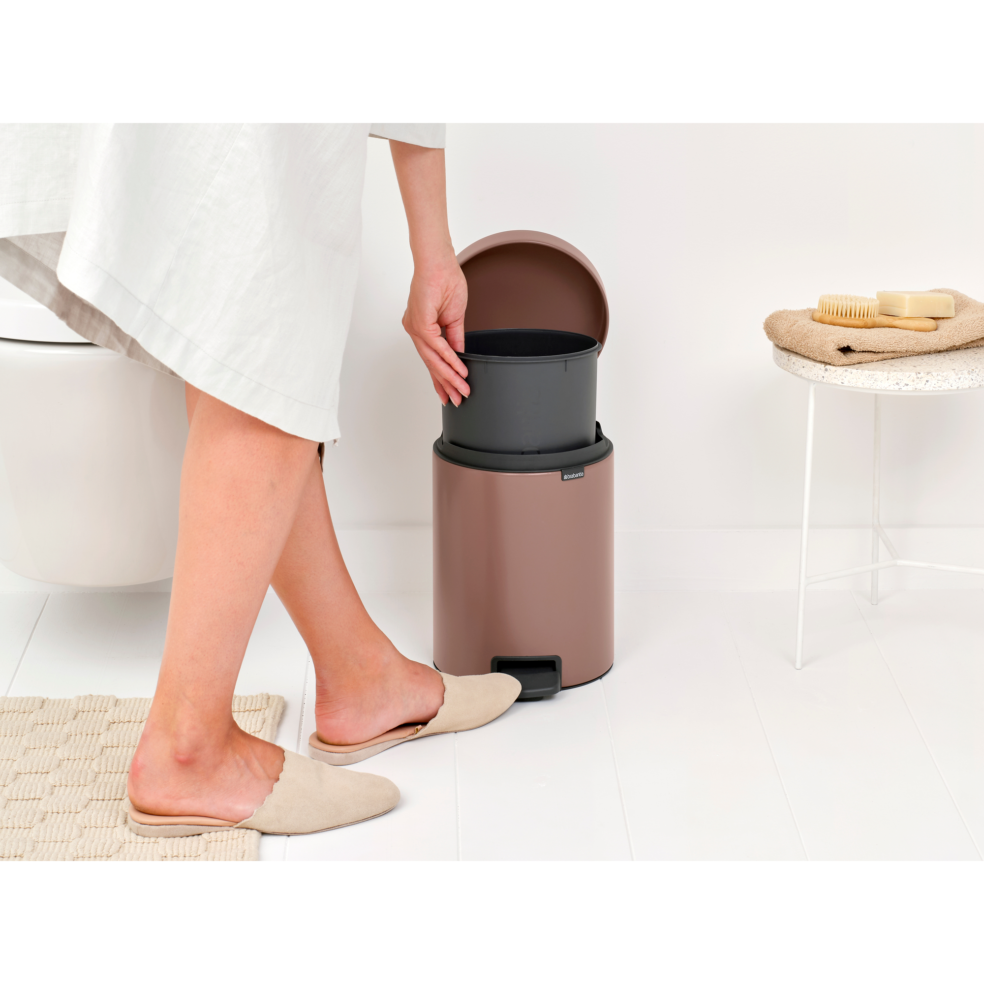 BRABANTIA atkritumu tvertne ar pedāli NewIcon, 5L, Satin Taupe - Image 12