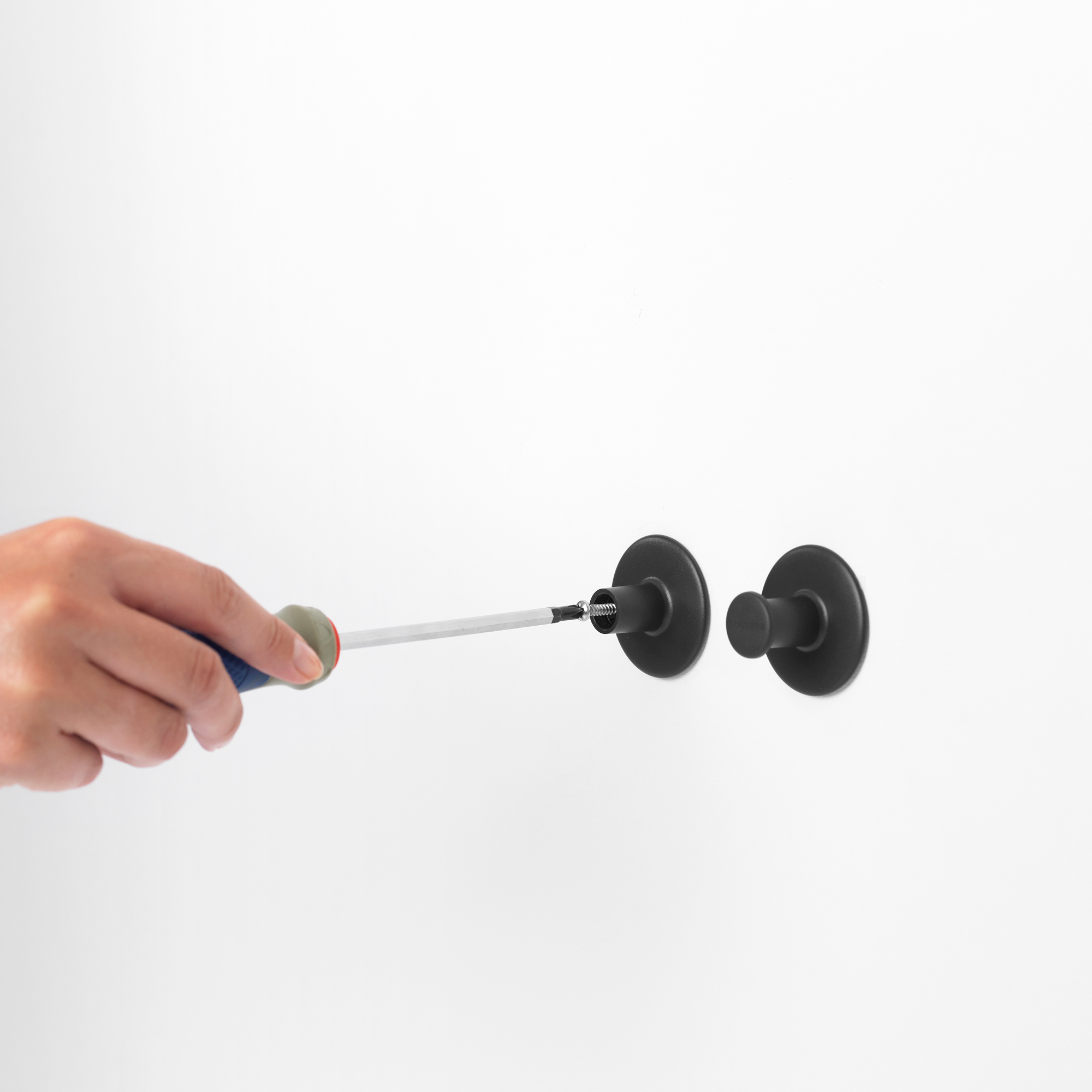 BRABANTIA ReNew vannas istabas dvieļu pakaramie. - Image 8